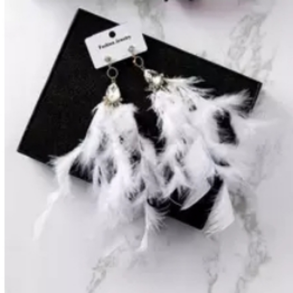 Boho Feather Long Gypsy Earrings - Picture 6 of 6